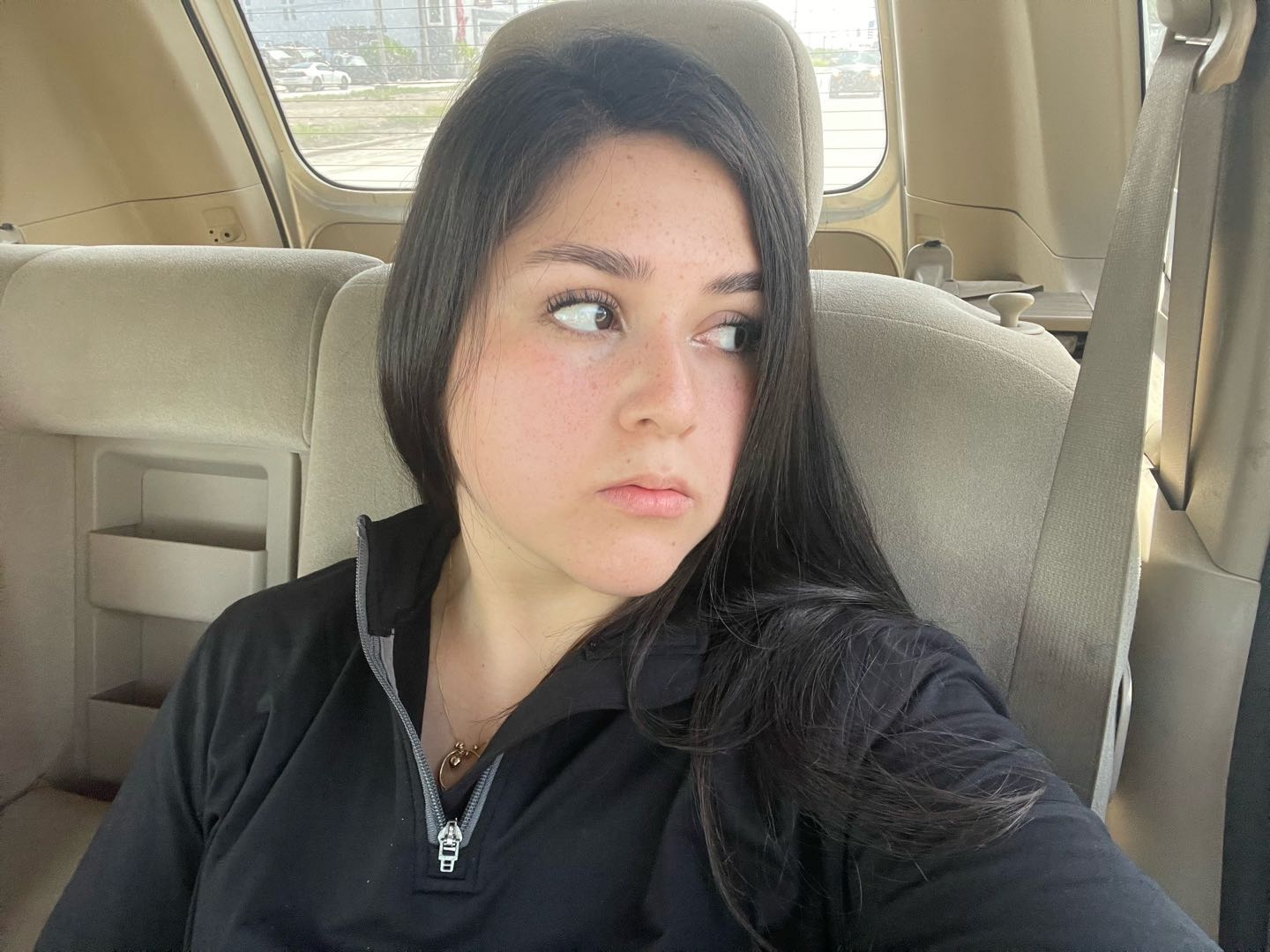 Lexi, a verified woman in Mexico on video chat